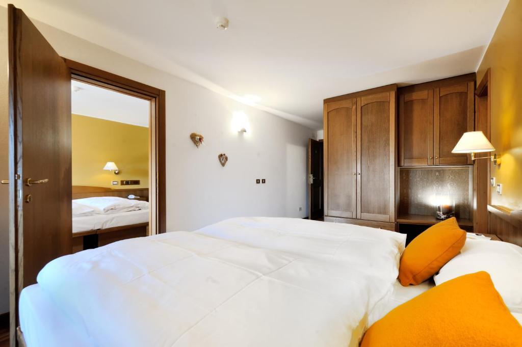 Hotel Spol - Adults Only Livigno Zimmer foto